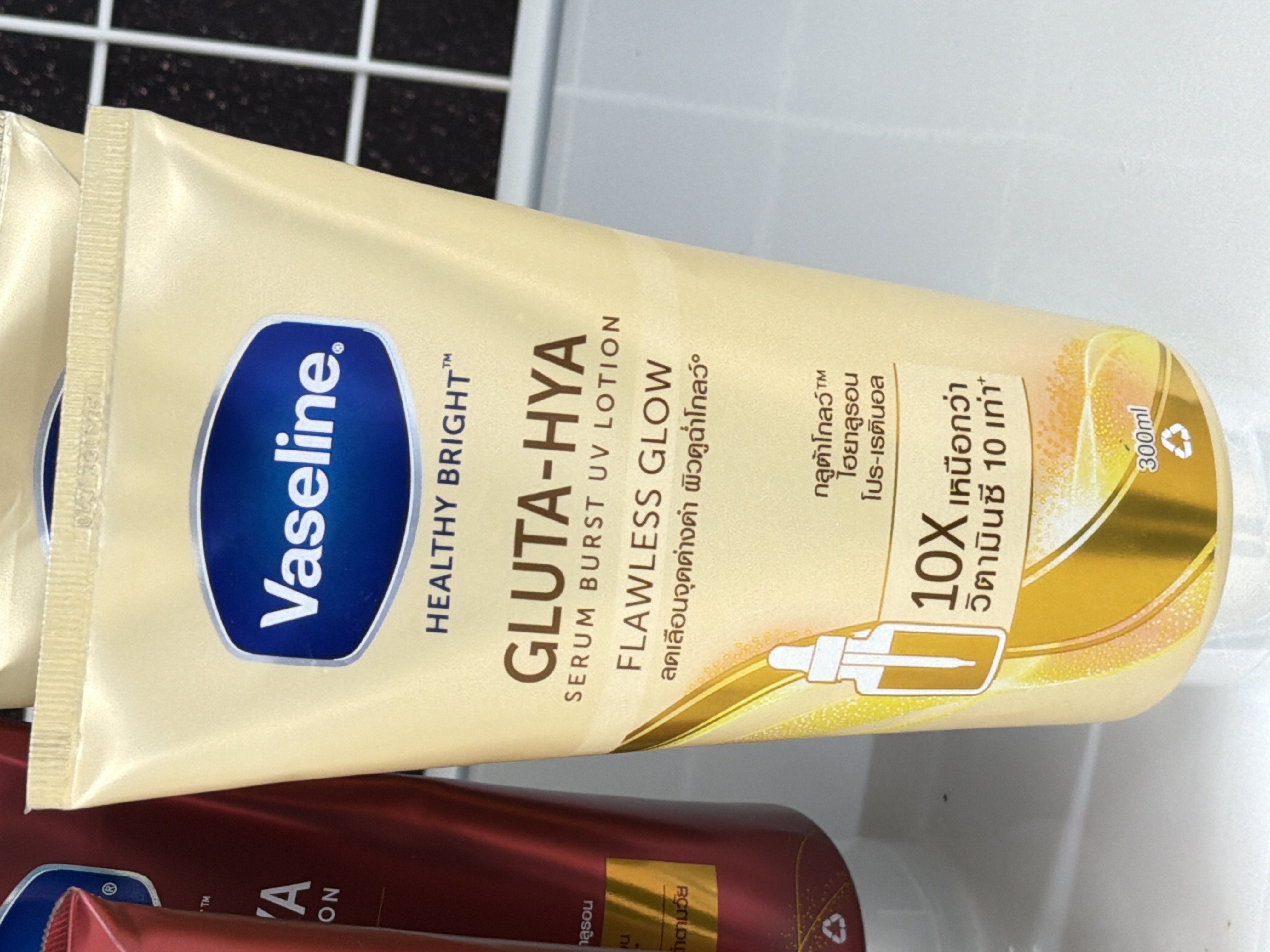 Vaseline Healthy Bright